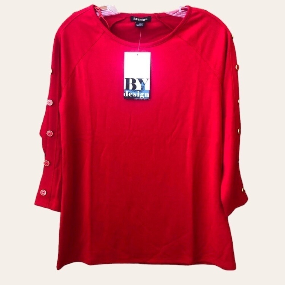 By Design/ NWT/Woman’s True Red/ 3/4 sleeve top/embellishment buttons/ size M